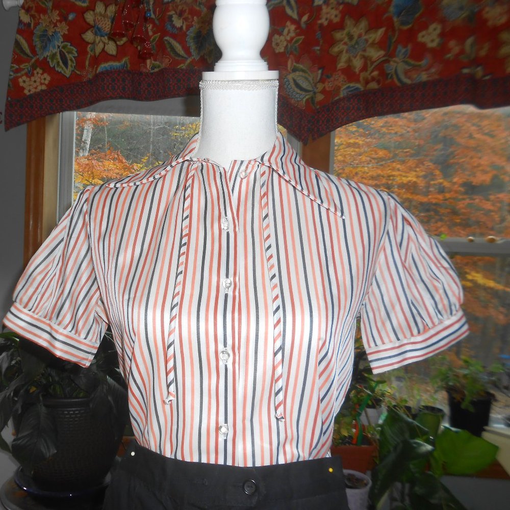 Sweet Vintage Blouse 50's 60's Striped Blouse